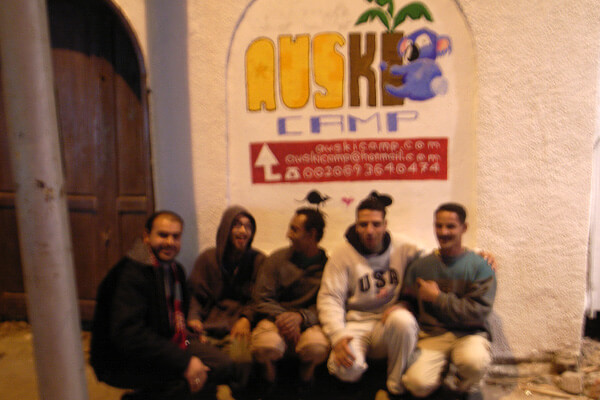 描かせてもらったダハブの宿　AUSKI CAMPの看板